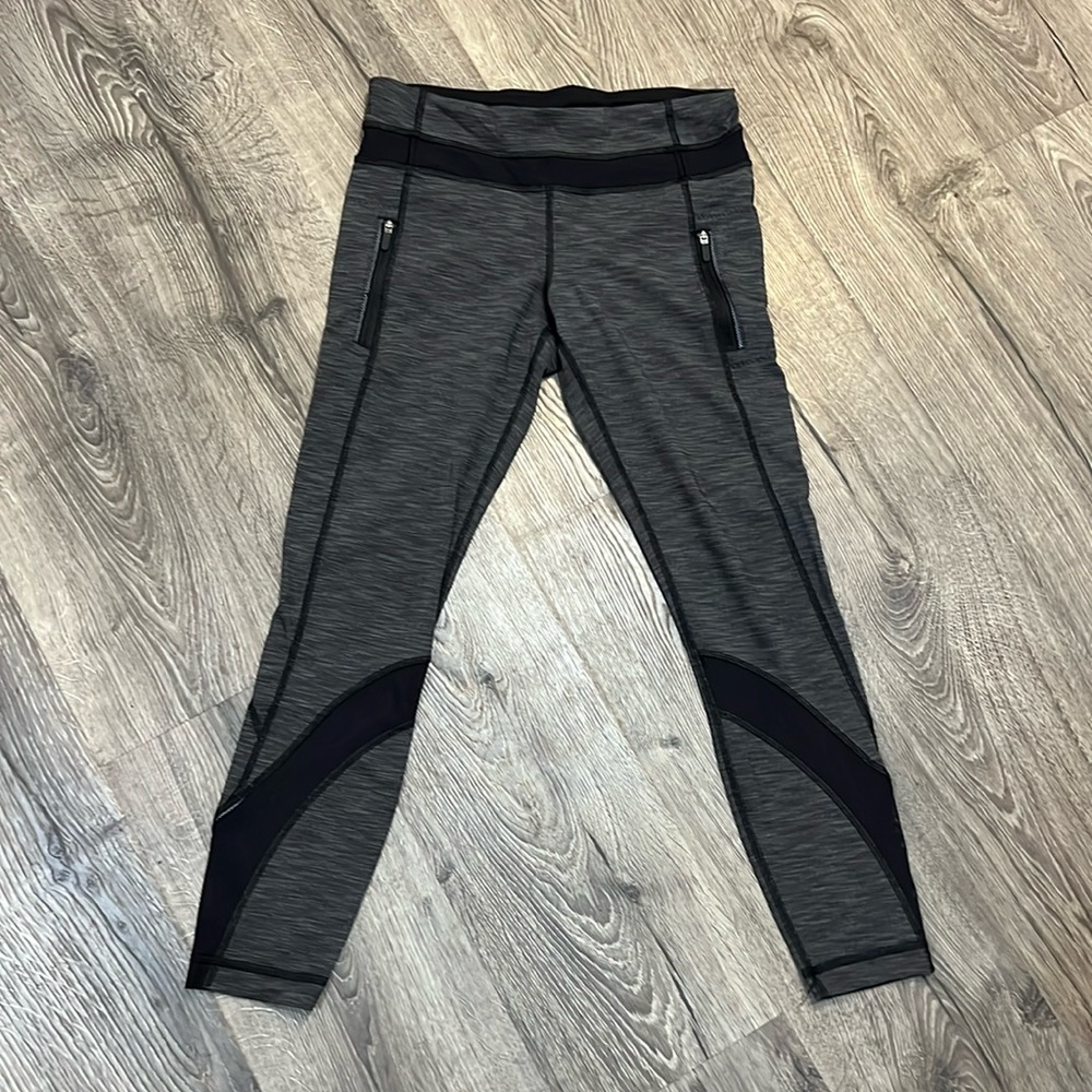 Heather Gray Inspire Tight LuLuLemon Leggings Size 6